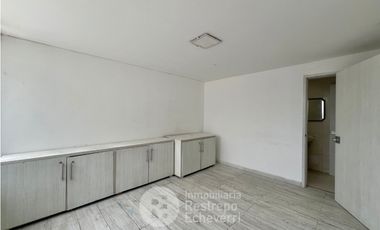 Casa Comercial en Arriendo, barrio Arboleda, Manizales