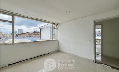 Casa Comercial en Arriendo, barrio Arboleda, Manizales