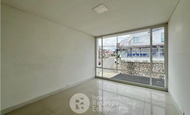 Casa Comercial en Arriendo, barrio Arboleda, Manizales