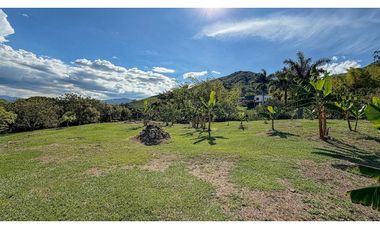Casa campestre para la venta en Copacabana, Bello