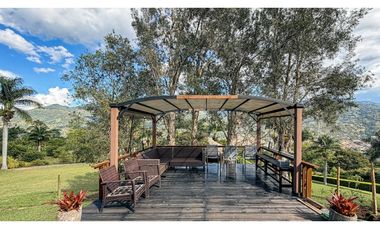 Casa campestre para la venta en Copacabana, Bello