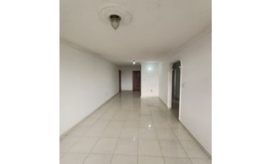 SE ARRIENDA HERMOSO APARTAMENTO EN EDIF TEUSACA /SOTOMAYOR