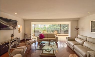 Venta de Apartamento en el Poblado