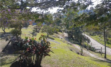 VENTA LINDA CASAQUINTA LA VEGA- VIA A SASAIMA Kilómetro 17,