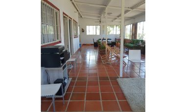 VENTA LINDA CASAQUINTA LA VEGA- VIA A SASAIMA Kilómetro 17,