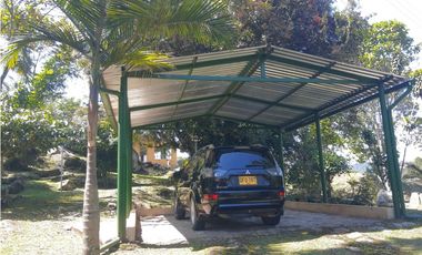 VENTA LINDA CASAQUINTA LA VEGA- VIA A SASAIMA Kilómetro 17,