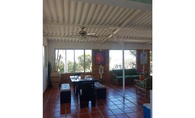 VENTA LINDA CASAQUINTA LA VEGA- VIA A SASAIMA Kilómetro 17,