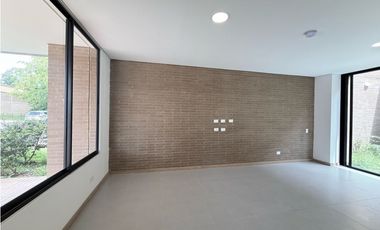 CASA UNIFAMILIAR PARA LA VENTA EN RIONEGRO (UNIDAD ABIERTA) 264410