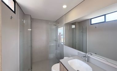CASA UNIFAMILIAR PARA LA VENTA EN RIONEGRO (UNIDAD ABIERTA) 264410