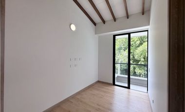 CASA UNIFAMILIAR PARA LA VENTA EN RIONEGRO (UNIDAD ABIERTA) 264410