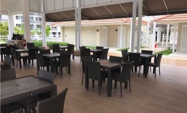 Apartamento amoblado en Woodlands Panama Pacifico PH Midrise