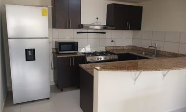 Apartamento amoblado en Woodlands Panama Pacifico PH Midrise