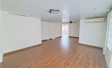 ALQUILER CASA VILLA LUCRE PASEO REAL DEN + CBE AMPLIO PATIO VV