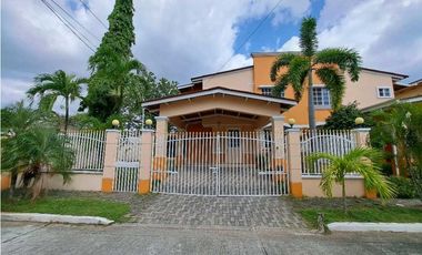 ALQUILER CASA VILLA LUCRE PASEO REAL DEN + CBE AMPLIO PATIO VV