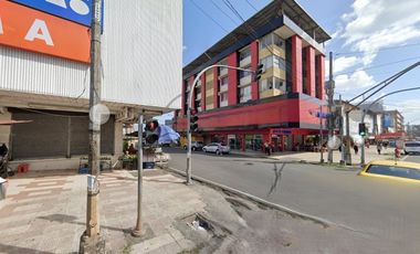 Se Alquila Local Comercial de 120M2 en Calidonia