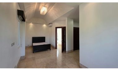 Casa de lujo en venta en Costa del Este | 850 m² con piscina