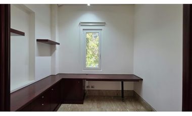 Casa de lujo en venta en Costa del Este | 850 m² con piscina