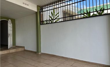 CASA EN VENTA EN VILLA LUCRE- ALTAVILLA