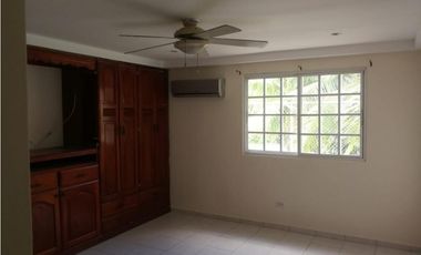 CASA EN VENTA EN VILLA LUCRE- ALTAVILLA