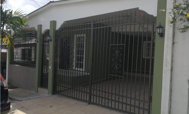 CASA EN VENTA EN VILLA LUCRE- ALTAVILLA