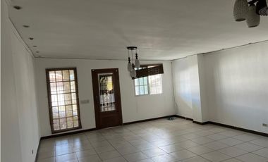 CASA EN VENTA EN VILLA LUCRE- ALTAVILLA