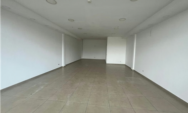 Se Alquila Local Comercial en Brisas del Golf