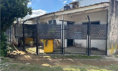 GALPON 230 M2. EN ALQUILER. ZONA SEMI INDUSTRIAL. ITUZAINGO NORTE