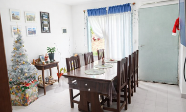 se alquila casa de 2 dormitorios, $800.000 pesos, 60 del pujol PM