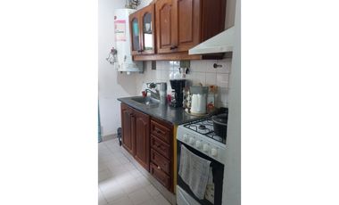 se alquila casa de 2 dormitorios, $800.000 pesos, 60 del pujol PM
