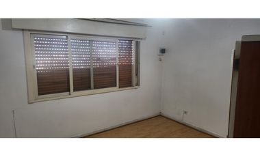 Arturo Illia 4219, 1º piso, entre Guatemala y Centenera. San Justo