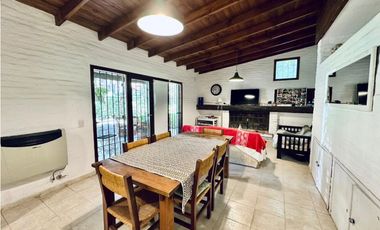 PINAMAR -  CASA EL HORMIGUERO UBICADA A 300 MTS DEL MAR