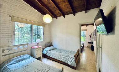 PINAMAR -  CASA EL HORMIGUERO UBICADA A 300 MTS DEL MAR