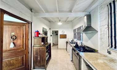 PINAMAR -  CASA EL HORMIGUERO UBICADA A 300 MTS DEL MAR