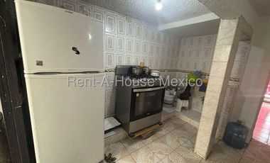 Casa en Venta en Ciudad Orienten, Ecatepec de Morelos CR 26-2671.