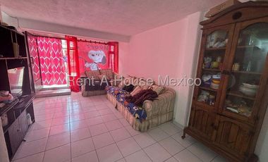 Casa en Venta en Ciudad Orienten, Ecatepec de Morelos CR 26-2671.