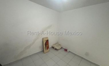 Casa en Venta en Ciudad Orienten, Ecatepec de Morelos CR 26-2671.