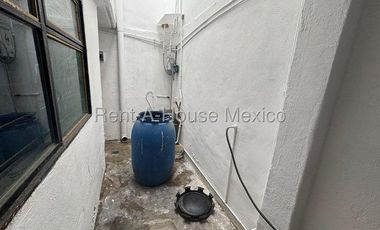 Casa en Venta en Ciudad Orienten, Ecatepec de Morelos CR 26-2671.