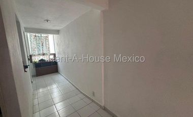 Casa en Venta en Ciudad Orienten, Ecatepec de Morelos CR 26-2671.