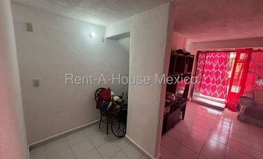 Casa en Venta en Ciudad Orienten, Ecatepec de Morelos CR 26-2671.