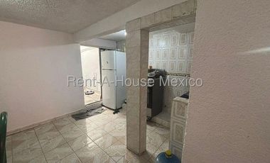 Casa en Venta en Ciudad Orienten, Ecatepec de Morelos CR 26-2671.