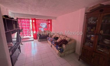 Casa en Venta en Ciudad Orienten, Ecatepec de Morelos CR 26-2671.
