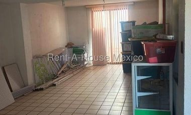Casa en Venta en Jardines del Alba, 	Cuautitlan Izcalli CR 26-2665.