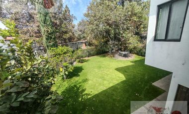 CASA EN RENTA PASEO DE LA LAJA