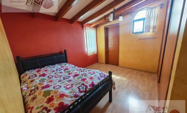 CASA EN RENTA PASEO DE LA LAJA