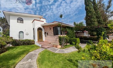 CASA EN RENTA PASEO DE LA LAJA