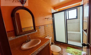 CASA EN RENTA PASEO DE LA LAJA