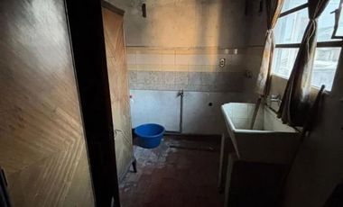 Casa a refaccionar en Centro de San Martin