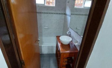 VENTA DEPARTAMENTO 3 AMB MONTE GRANDE CON COCHERA