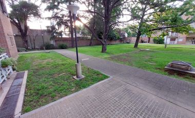 VENTA DEPARTAMENTO 3 AMB MONTE GRANDE CON COCHERA