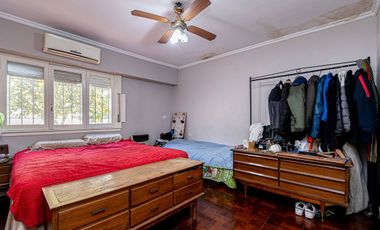 Venta Casa 4 amb en San Martin con Pileta y Jardín